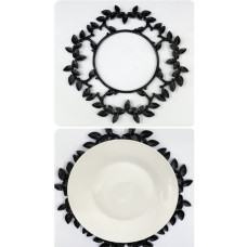 PLASTIC UNDERPLATE FLORAL BLACK